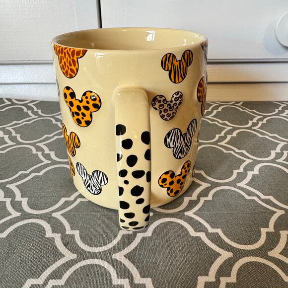 Disney Parks Mug Mickey Mouse Animal Kingdom Print Coffee Cup Tea Kitchen - Picture 4 of 8